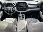 Used 2022 Toyota Highlander Limited for sale #15924T - photo 14
