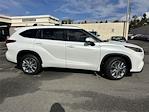 Used 2022 Toyota Highlander Limited for sale #15924T - photo 42