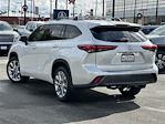 Used 2022 Toyota Highlander Limited for sale #15924T - photo 2