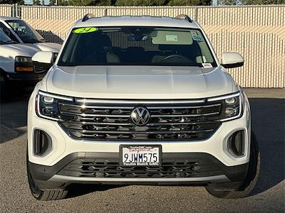 Used 2024 Volkswagen Atlas SE for sale #16200T - photo 2