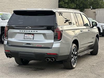 Used 2025 Chevrolet Suburban - photo 1