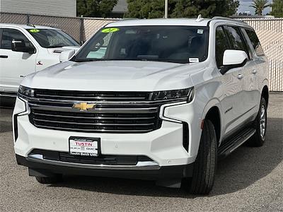 Used 2024 Chevrolet Suburban - photo 1