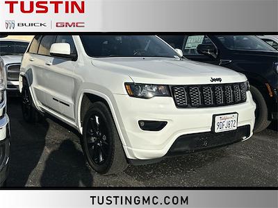 Used 2019 Jeep Grand Cherokee - photo 1