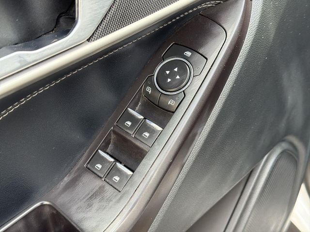 Used 2020 Ford Explorer - photo 16