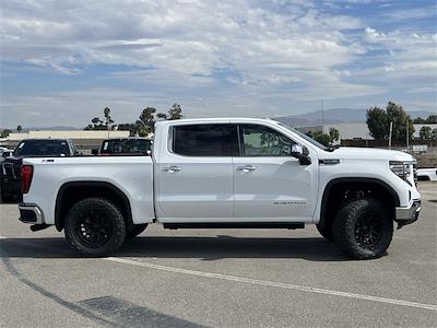 New 2026 GMC Sierra 1500 SLT Crew Cab 4WD Pickup for sale #SI13209M - photo 2