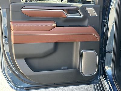 New 2026 GMC Sierra 2500 Denali Ultimate Crew Cab 4WD Pickup for sale #SI13551 - photo 1