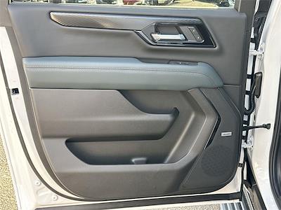 New 2026 GMC Yukon XL AT4 for sale #YU13686 - photo 1