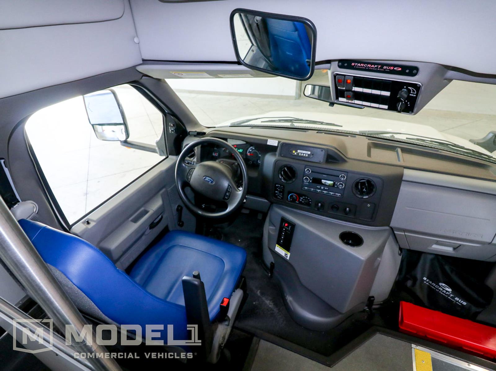 Used 2017 Ford E-450 - photo 6