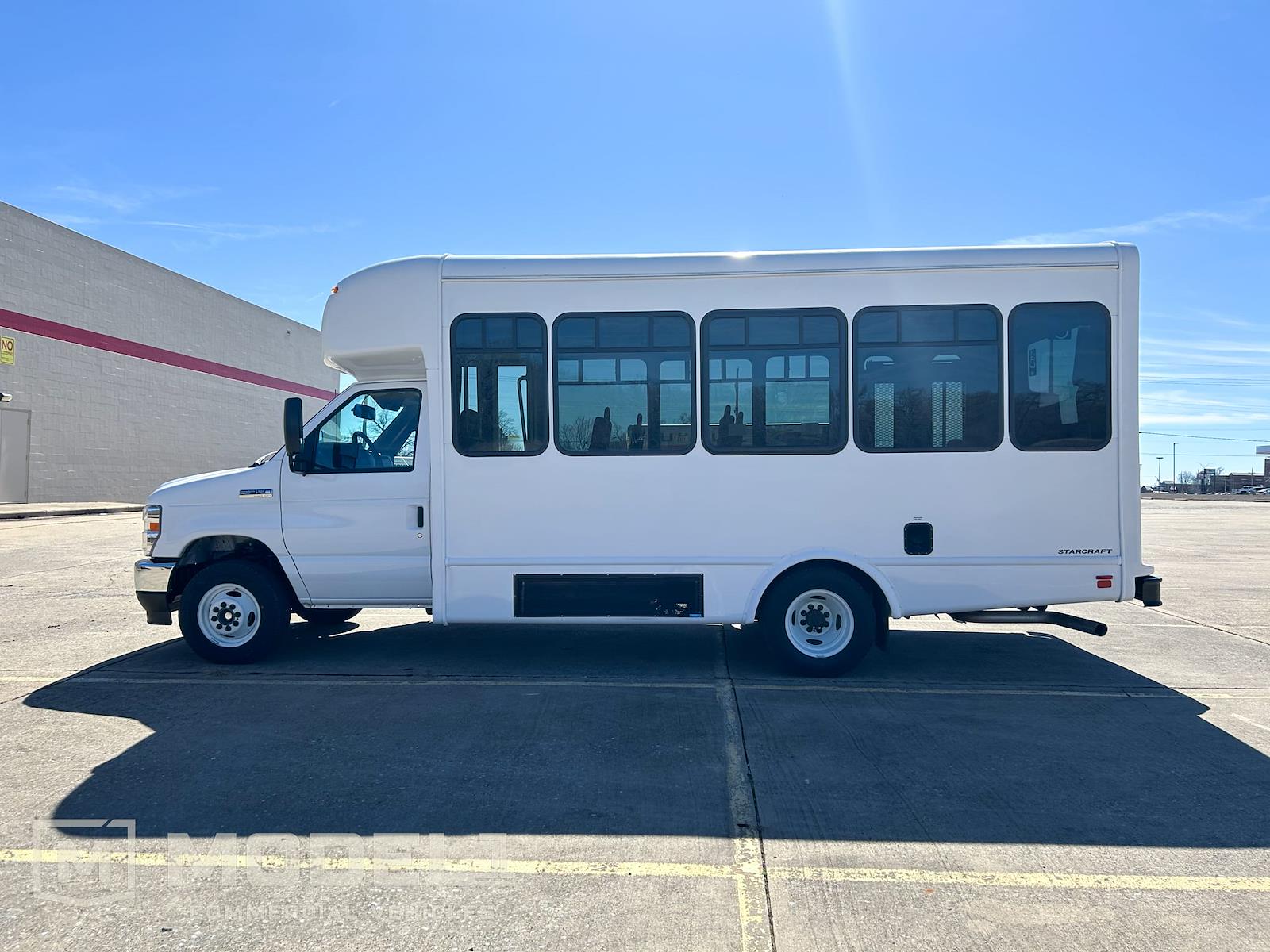 Used 2017 Ford E-350 - photo 10
