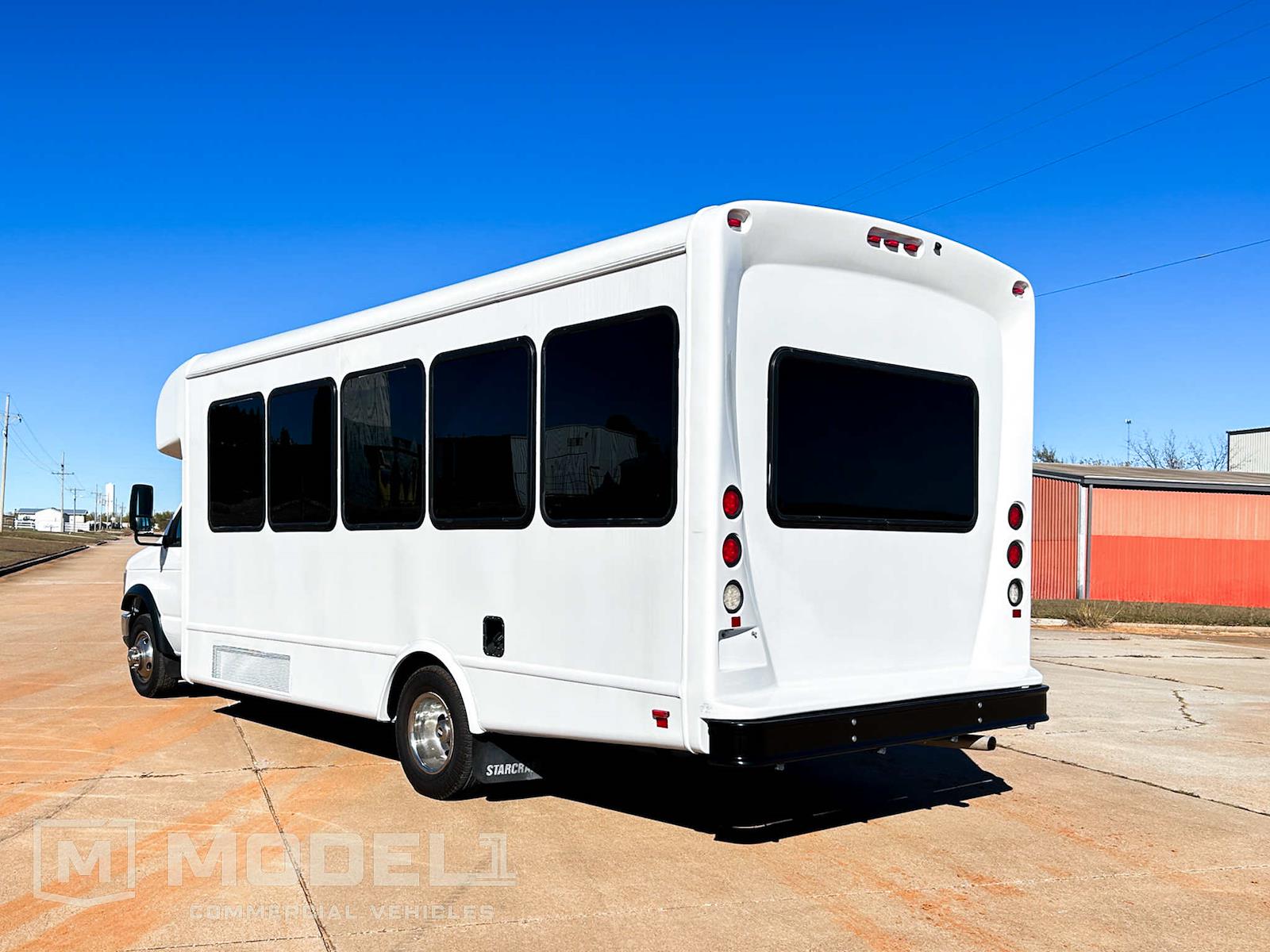 Used 2019 Ford E-450 - photo 7