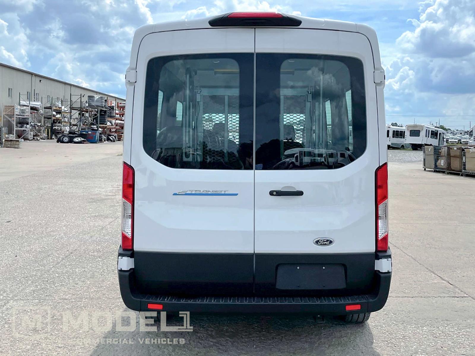 New 2022 Ford E-Transit 350 - photo 6