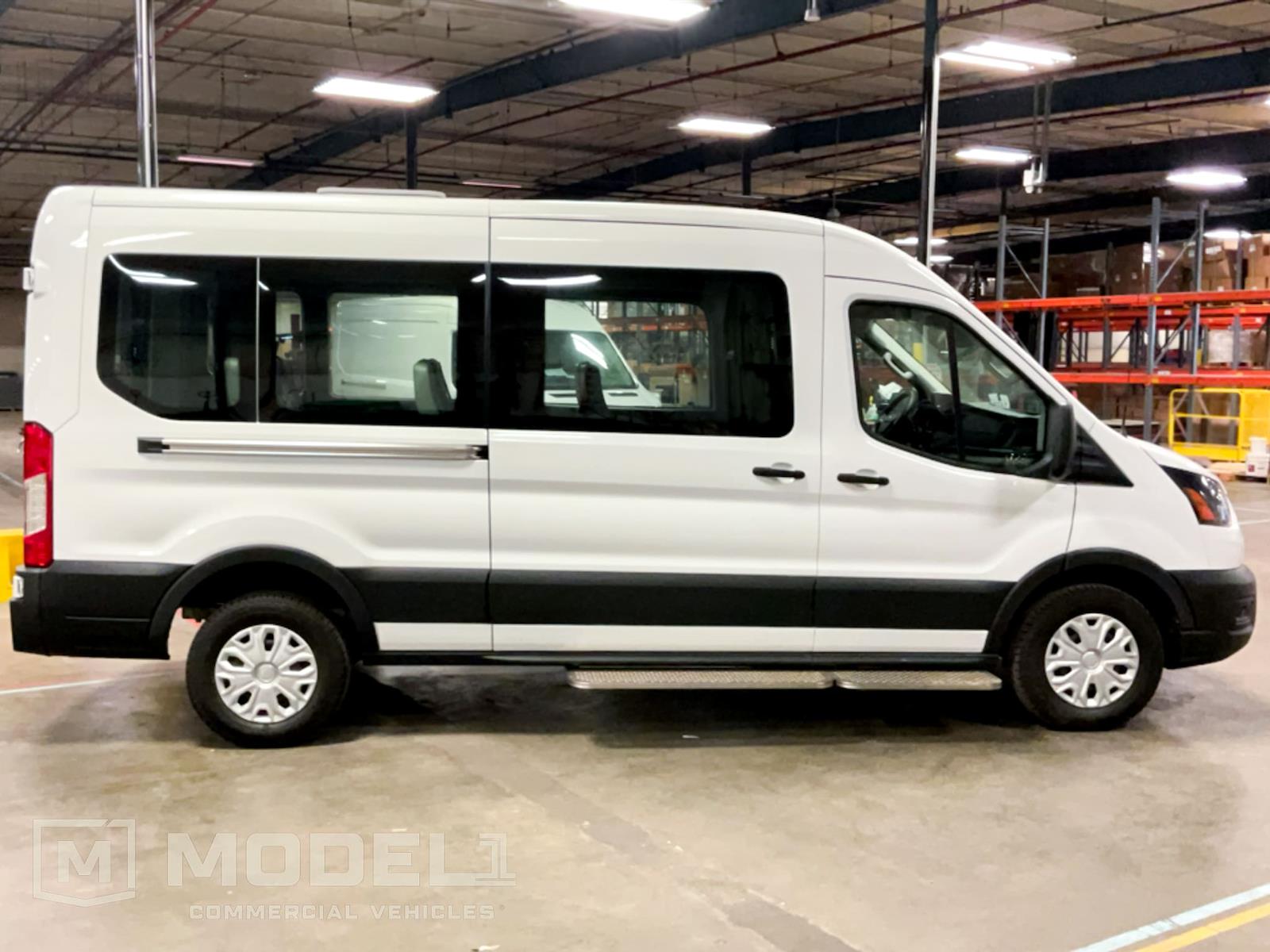 New 2022 Ford E-Transit 350 - photo 2