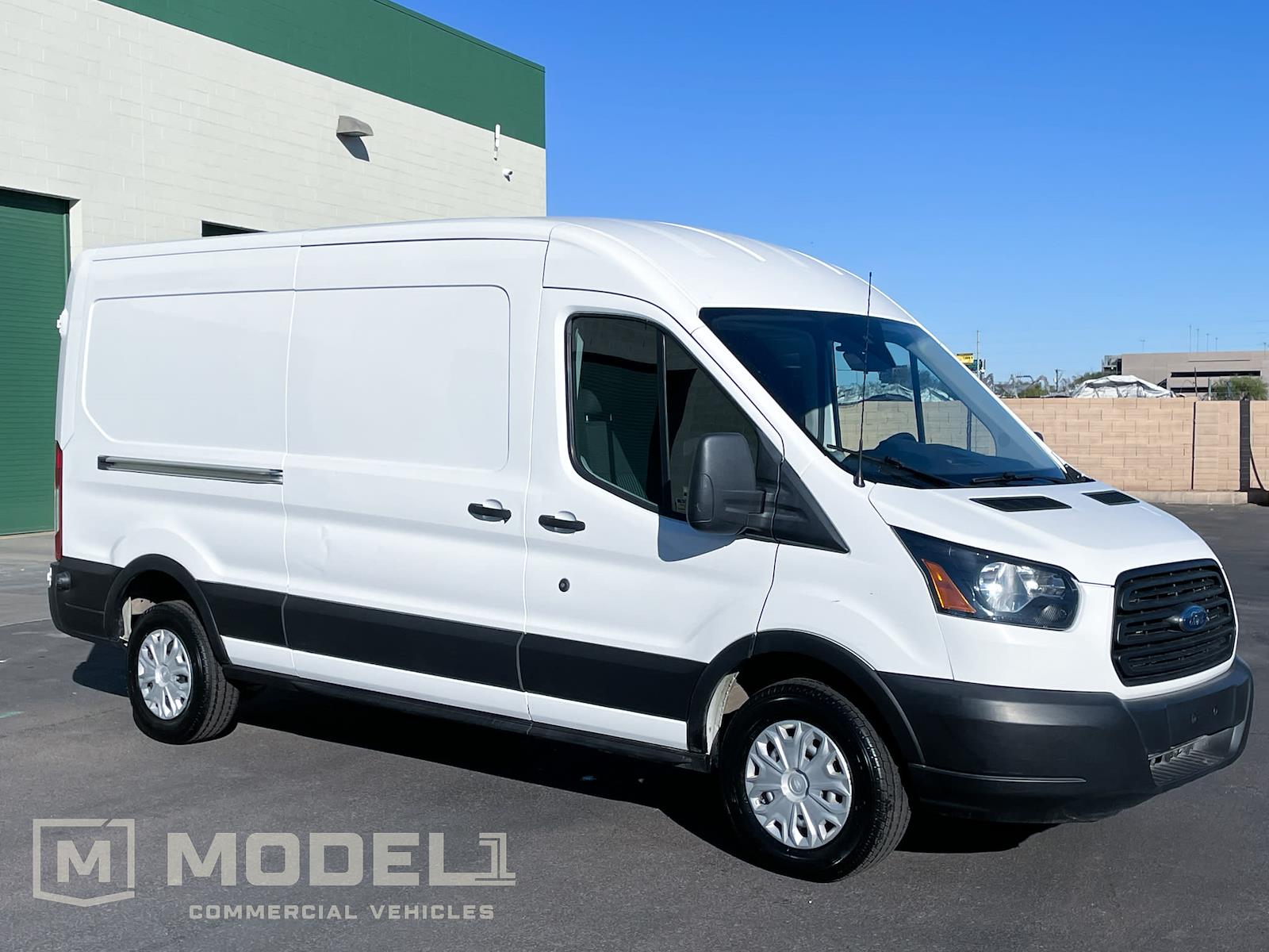 Used 2019 Ford Transit 250 - photo 1