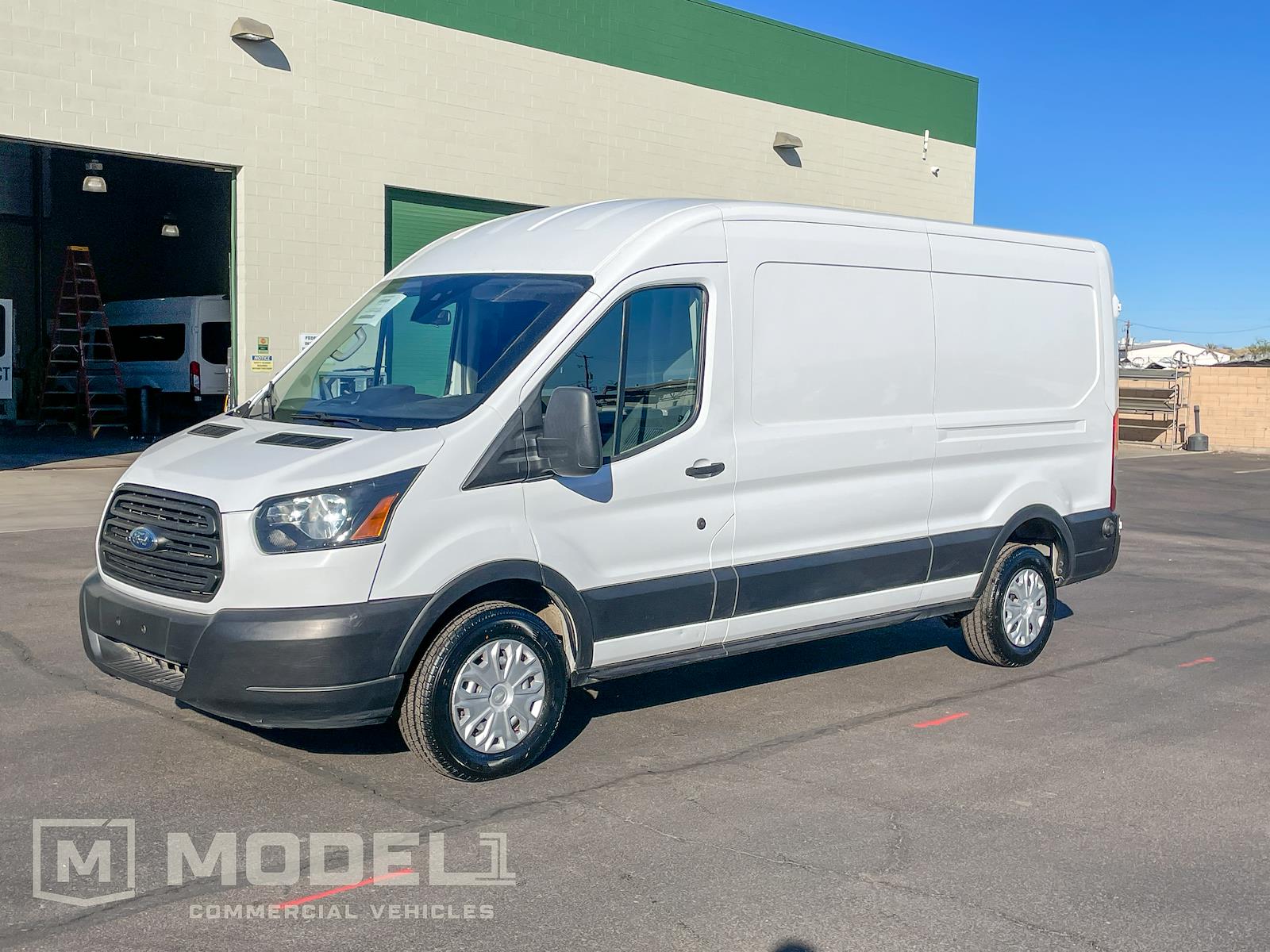 Used 2019 Ford Transit 250 - photo 10