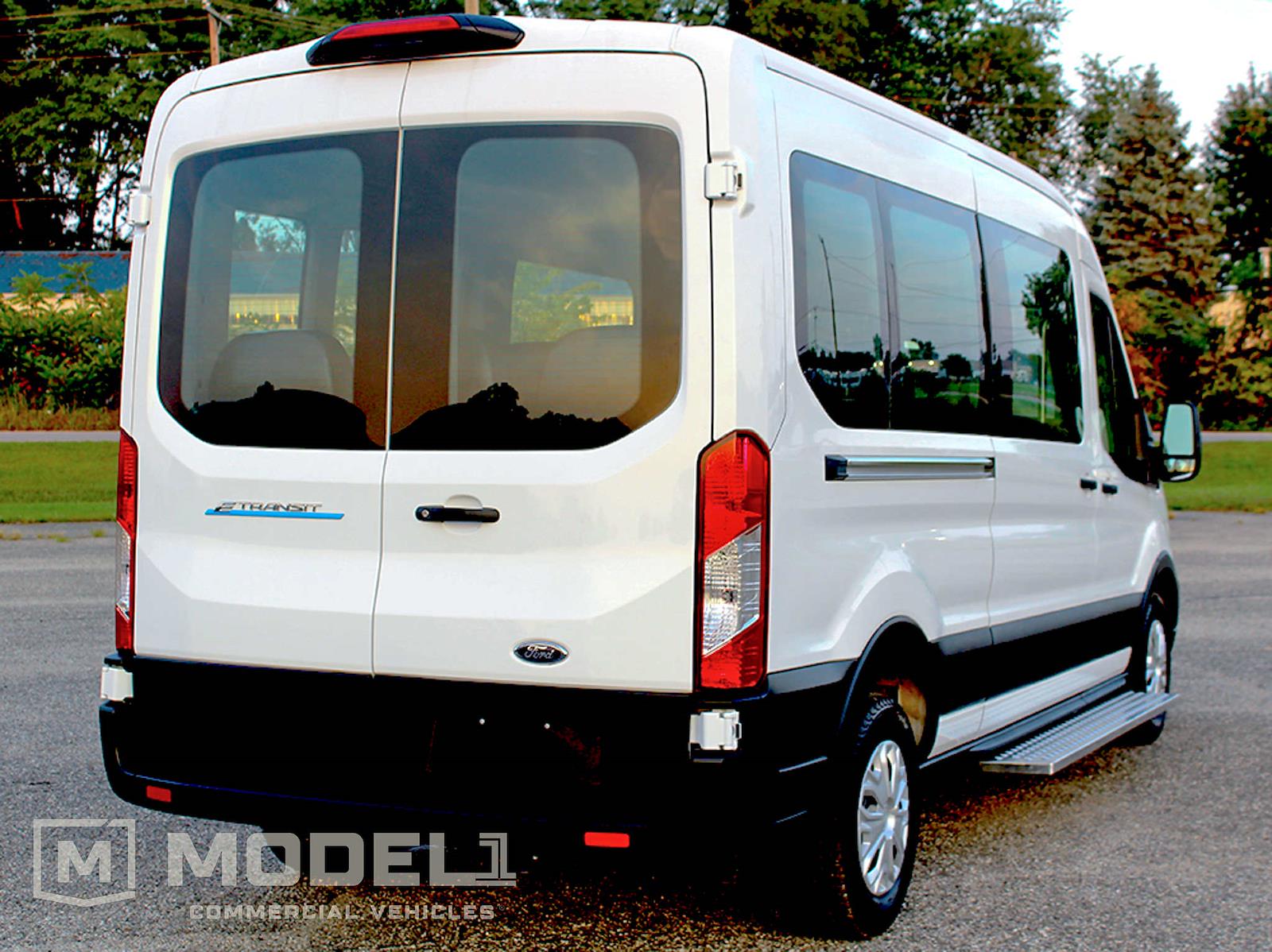 New 2022 Ford E-Transit 350 - photo 2