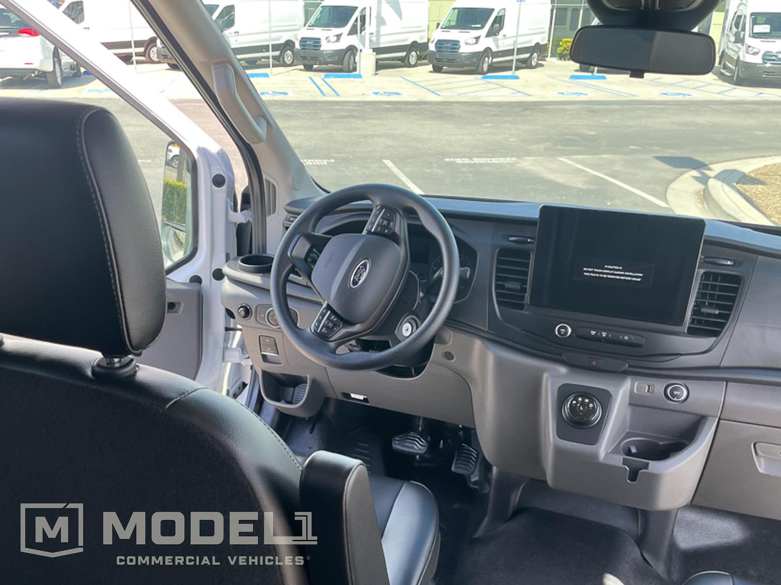 Used 2023 Ford E-Transit 350 - photo 7