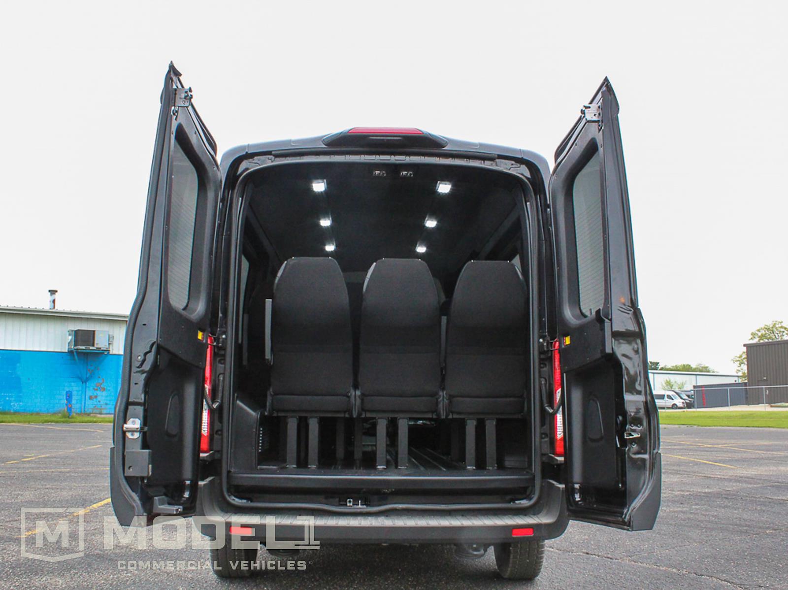 Used 2023 Ford E-Transit 350 - photo 14