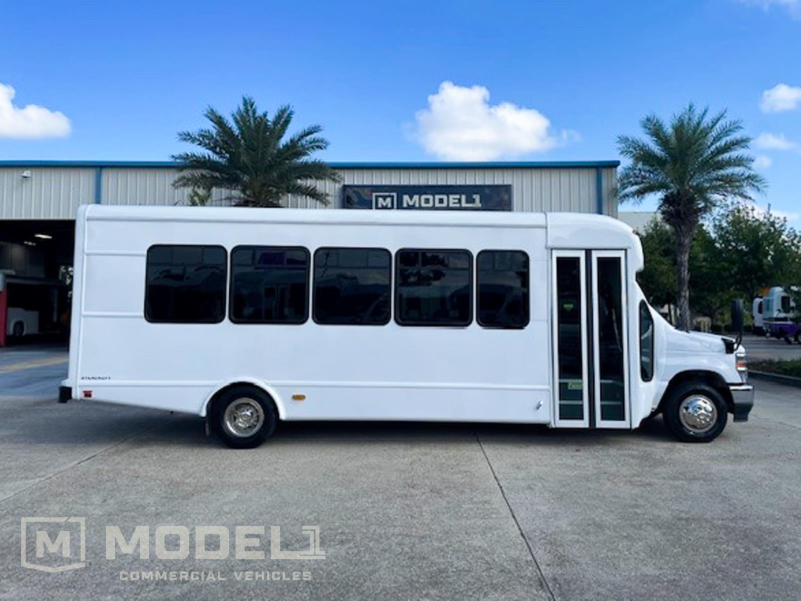 New 2024 Ford E-450 - photo 7