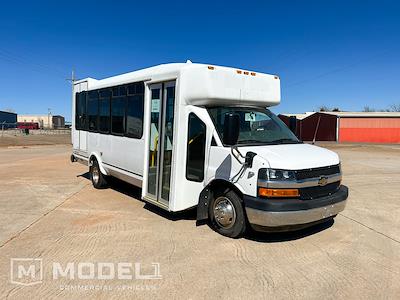 Used 2014 Chevrolet Express 4500 - photo 1