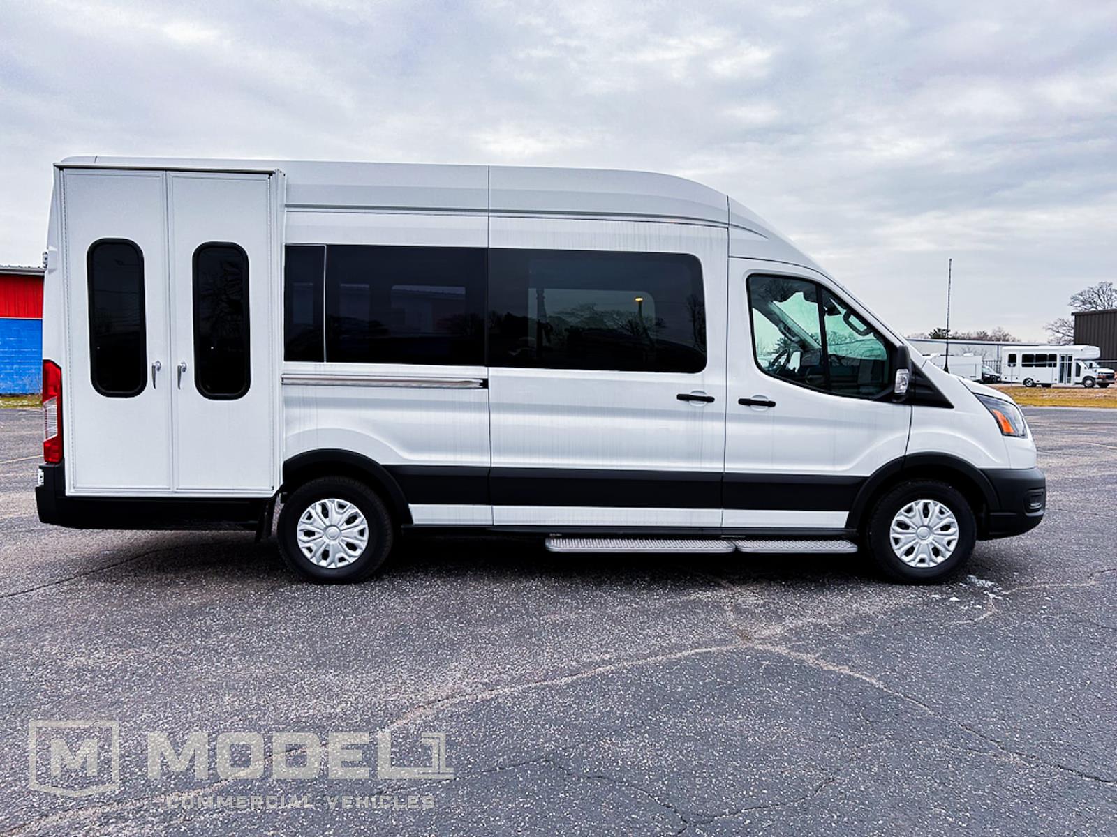 New 2023 Ford E-Transit 350 - photo 8