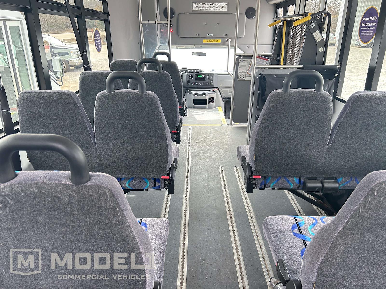 Used 2015 Ford E-450 - photo 11