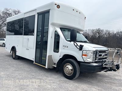 Used 2015 Ford E-450 Cutaway for sale #1725805 - photo 1