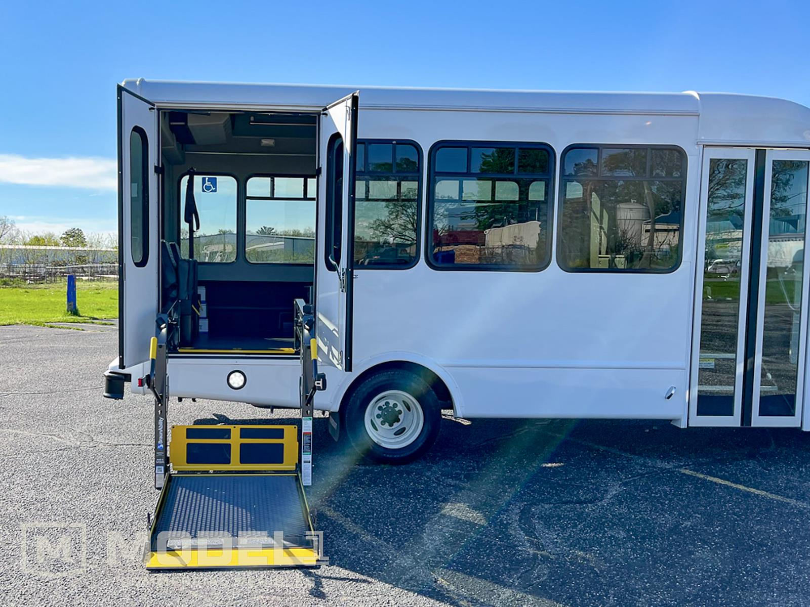 New 2025 Ford E-350 - photo 14