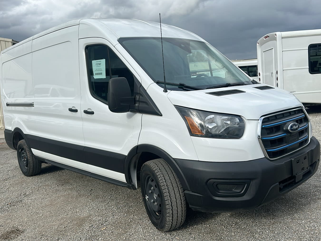 Used 2023 Ford E-Transit 350 - photo 1