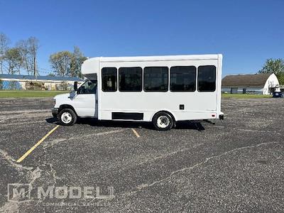 New 2025 Ford E-350 - photo 2