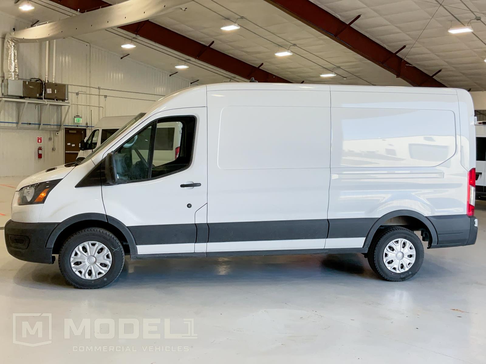 Used 2023 Ford E-Transit 350 - photo 6