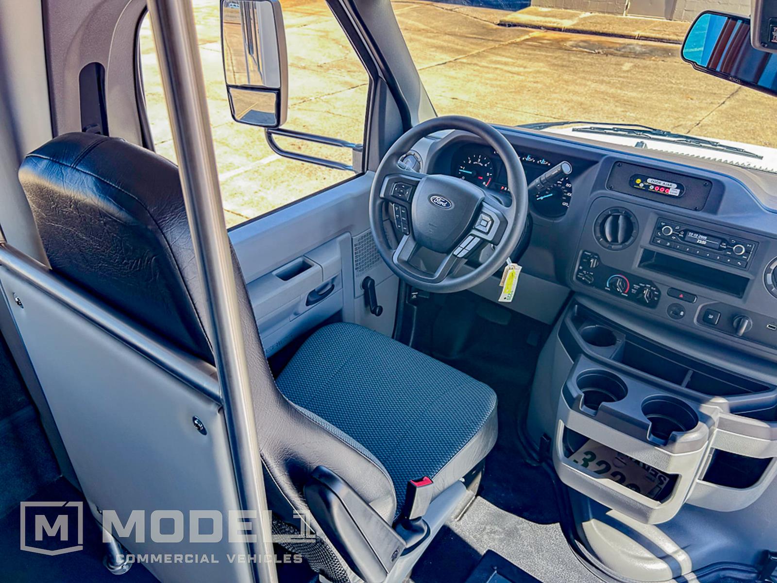 New 2025 Ford E-350 - photo 5
