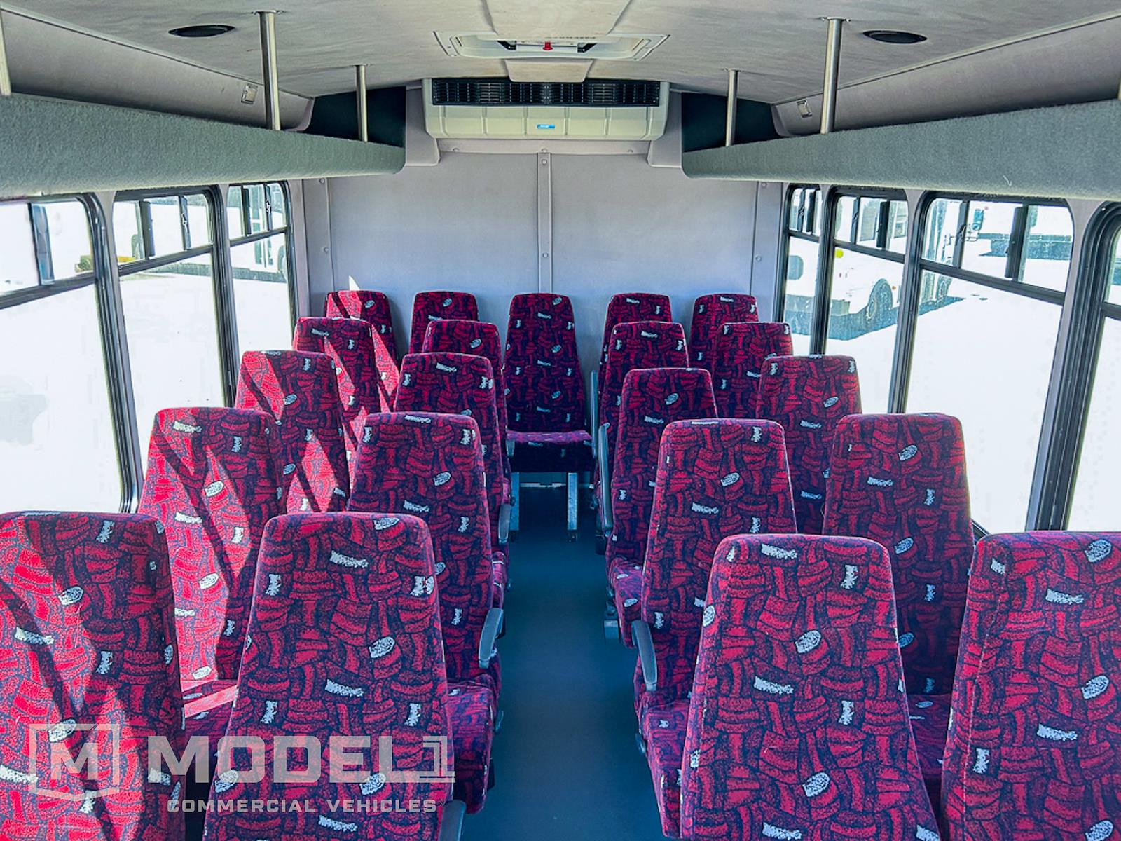 Used 2016 Ford E-450 - photo 2