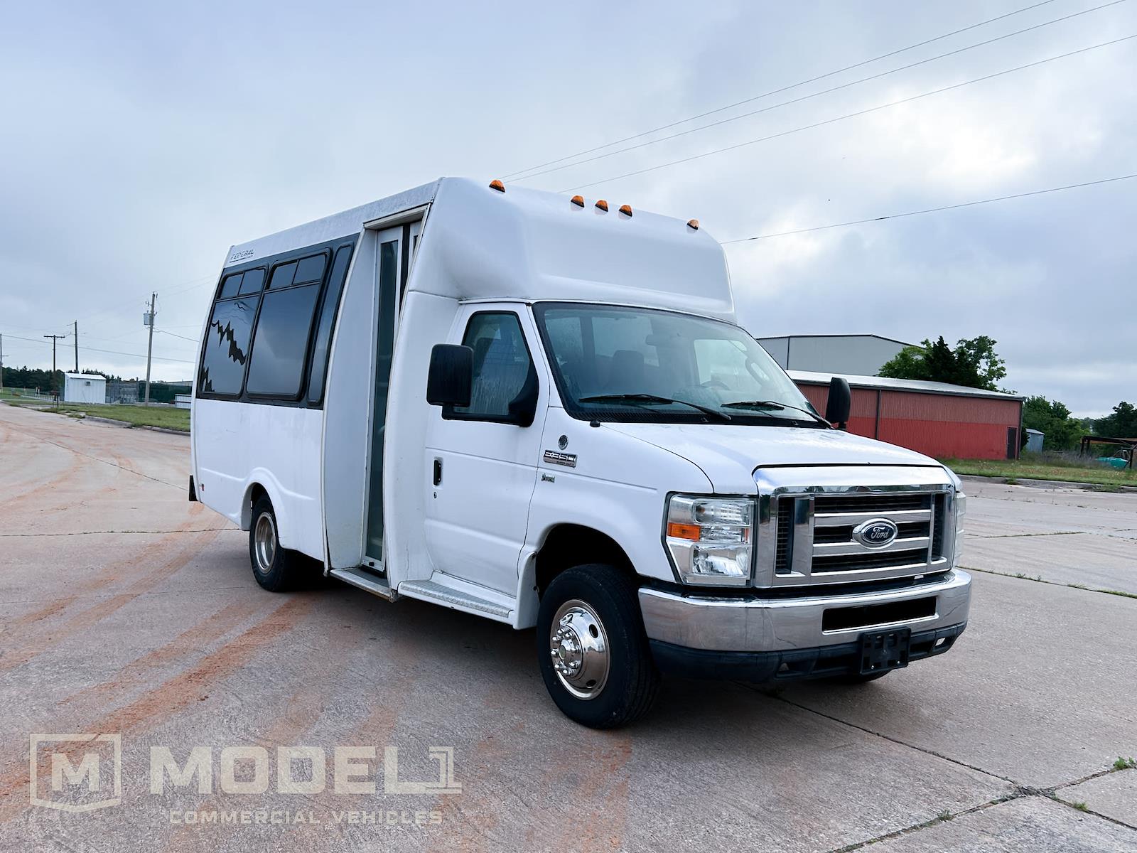 Used 2012 Ford E-350 - photo 1