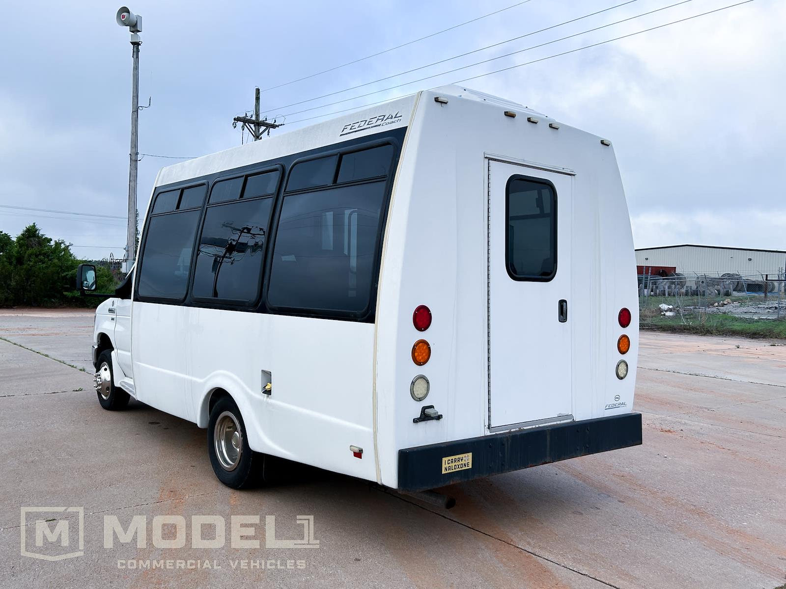 Used 2012 Ford E-350 - photo 9