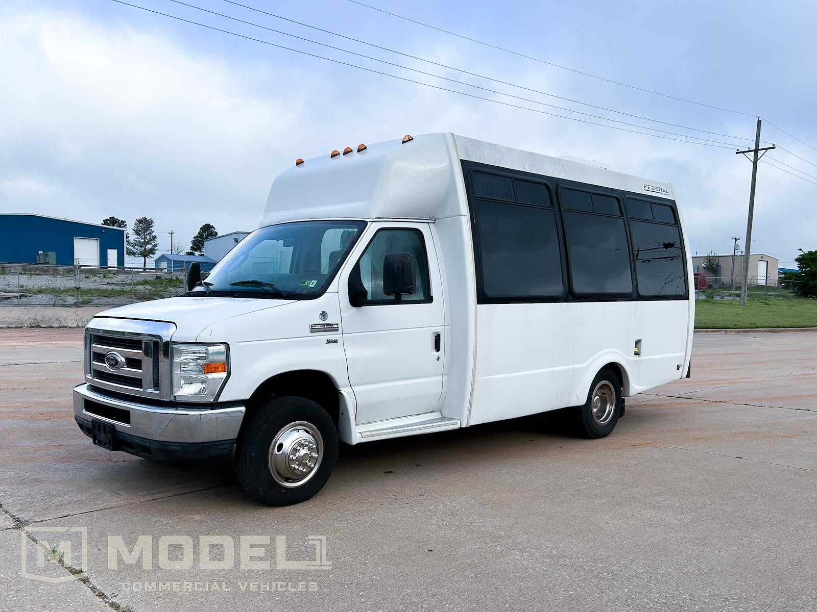 Used 2012 Ford E-350 - photo 11