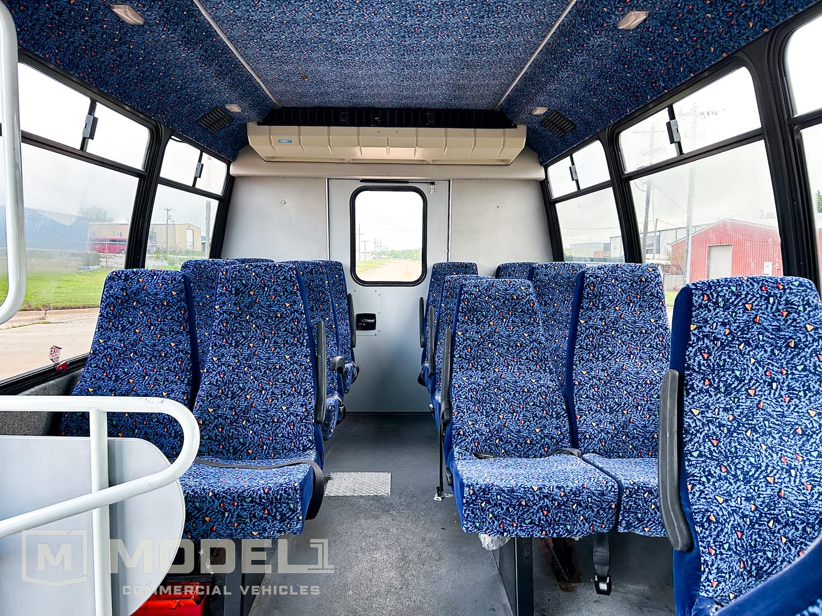 Used 2012 Ford E-350 - photo 5