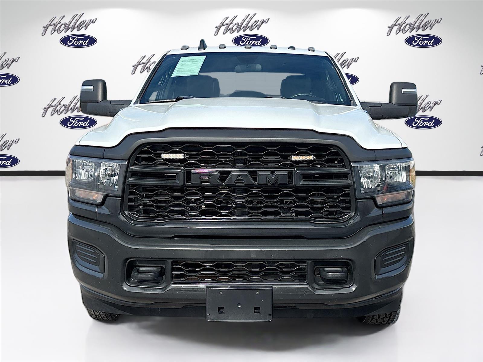 Used 2024 Ram 3500 - photo 5