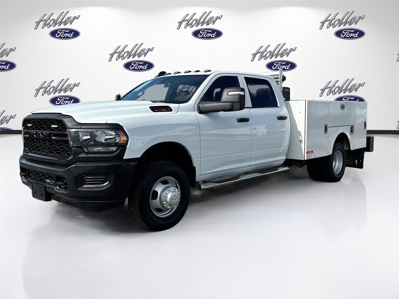 Used 2024 Ram 3500 - photo 6