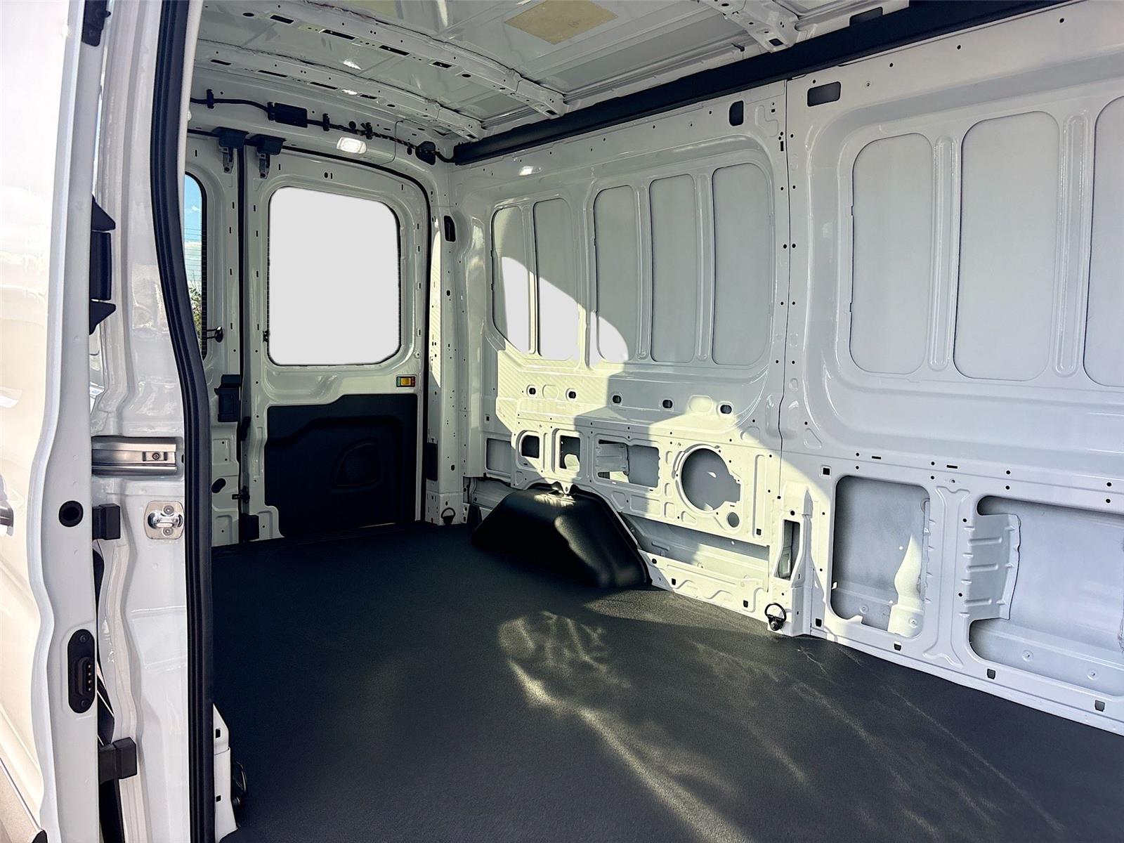 New 2026 Ford Transit 150 - photo 27