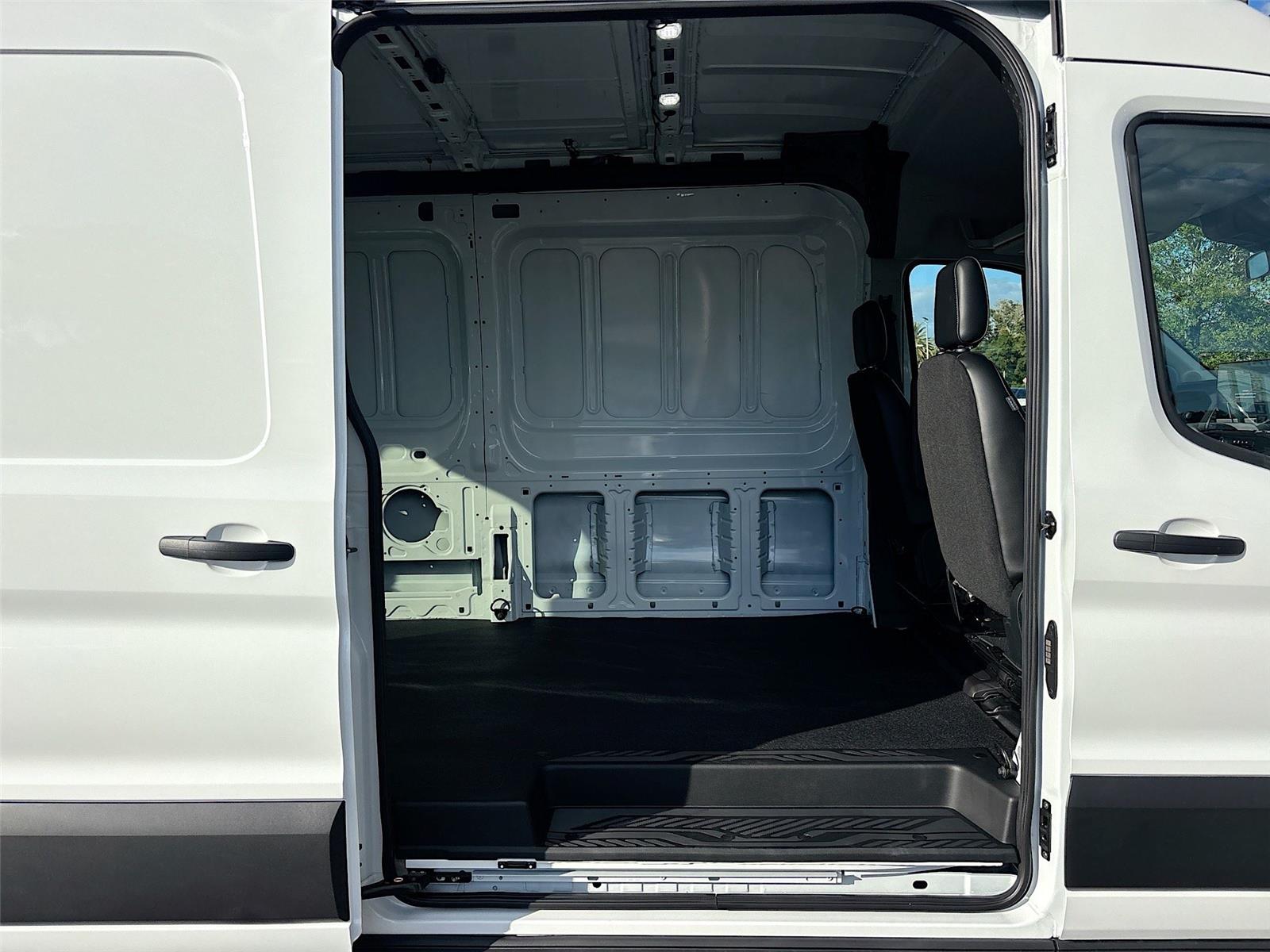 New 2026 Ford Transit 150 - photo 28