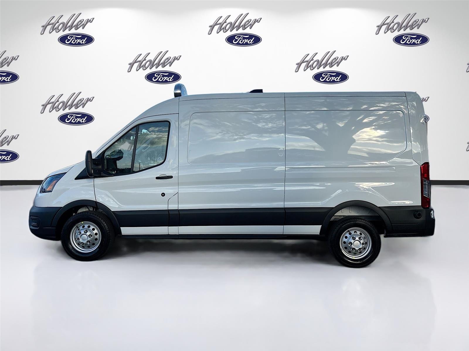 New 2026 Ford Transit 150 - photo 8