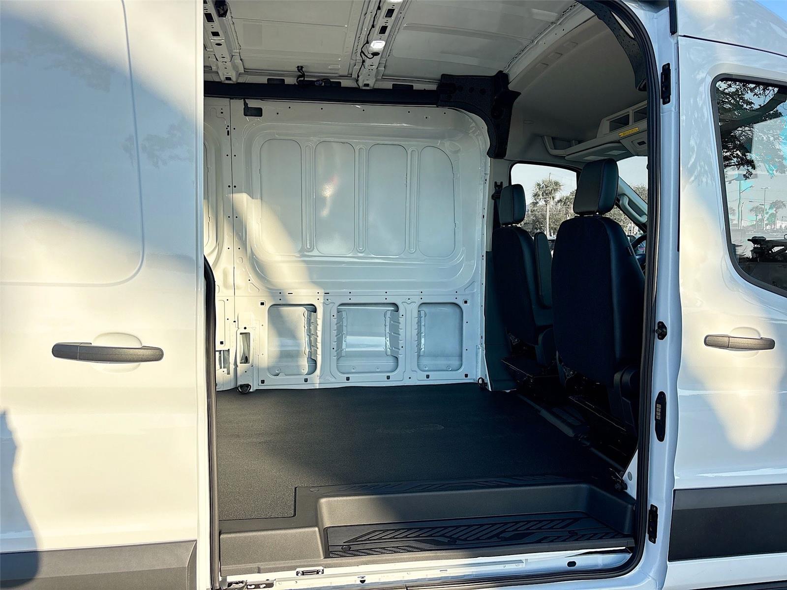 New 2026 Ford Transit 150 - photo 28