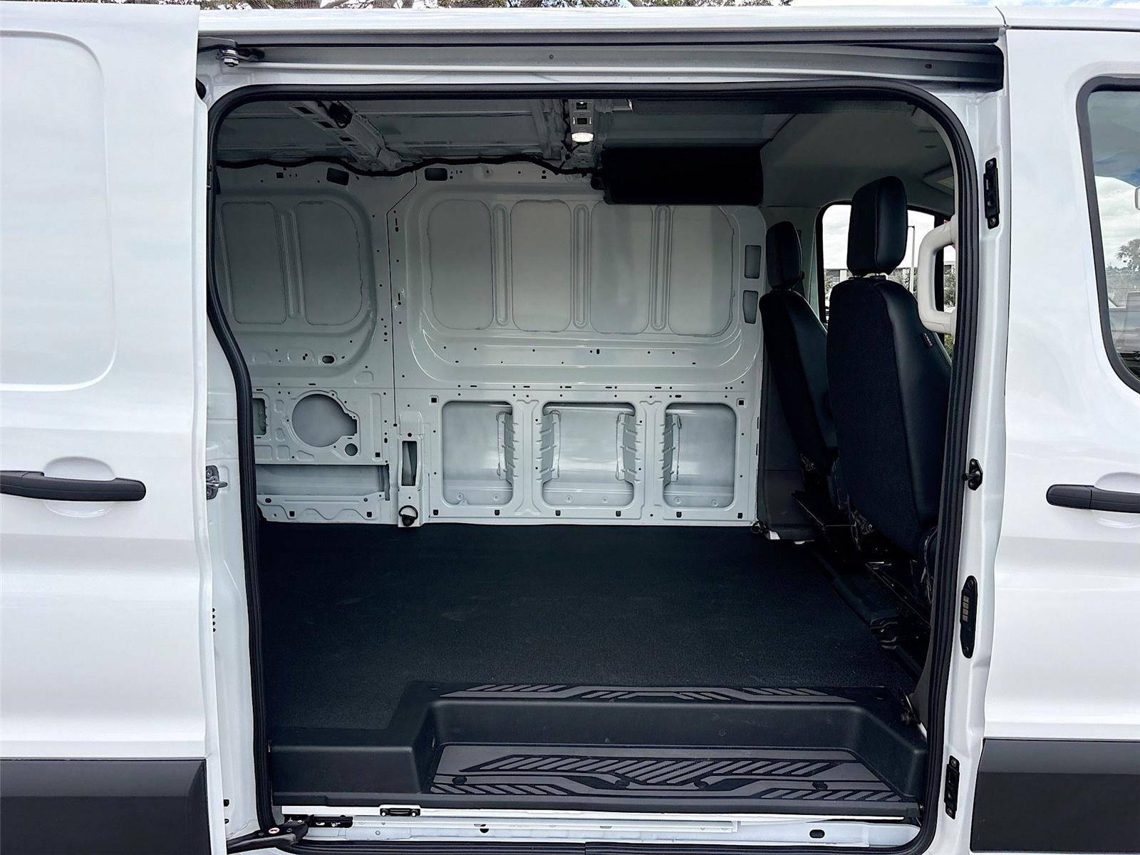 New 2026 Ford Transit 150 - photo 28