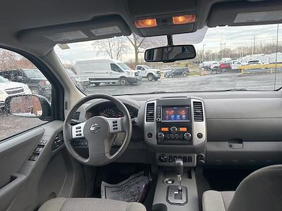 Used 2021 Nissan Frontier SV Crew Cab for sale #32178A - photo 2