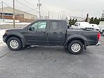 Used 2021 Nissan Frontier SV Crew Cab for sale #32178A - photo 6