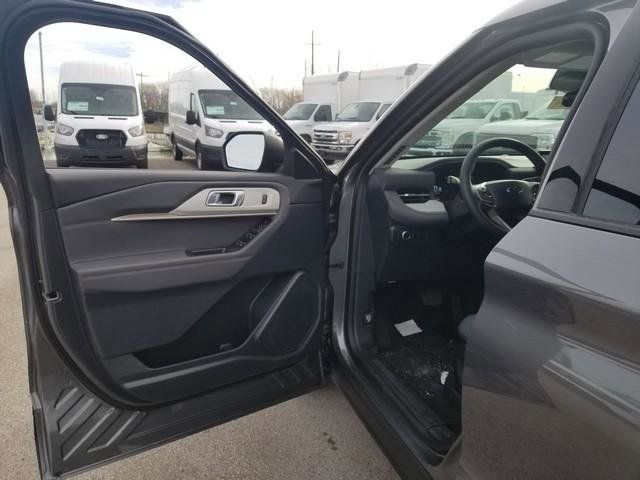 New 2026 Ford Explorer - photo 15