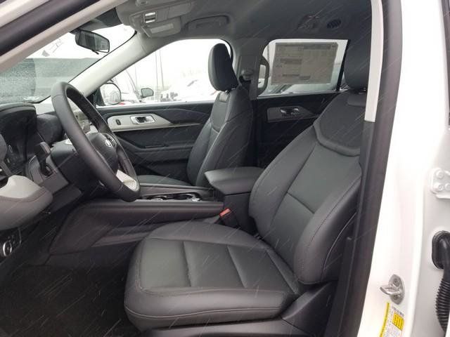 New 2026 Ford Explorer - photo 21