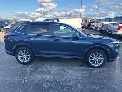 Used 2025 Honda CR-V - photo 2