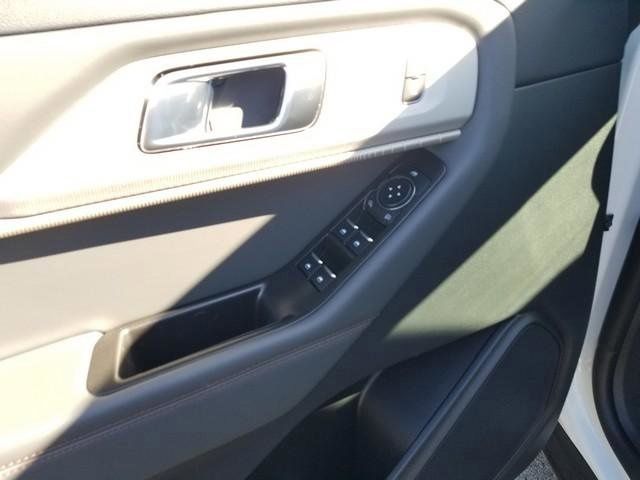 New 2026 Ford Explorer - photo 15