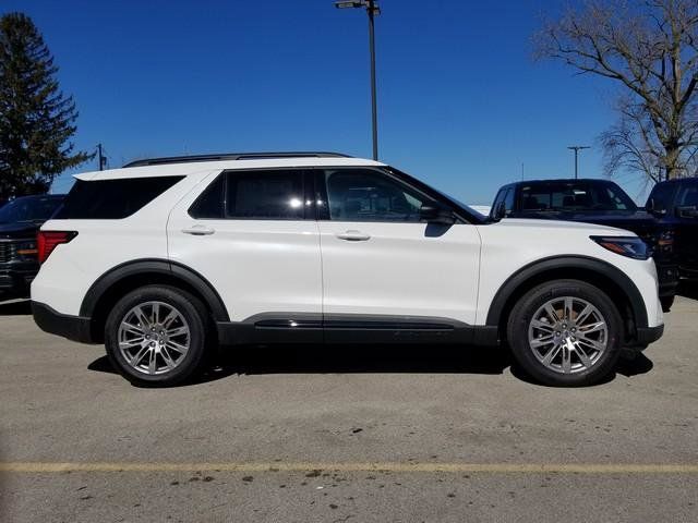 New 2026 Ford Explorer - photo 5